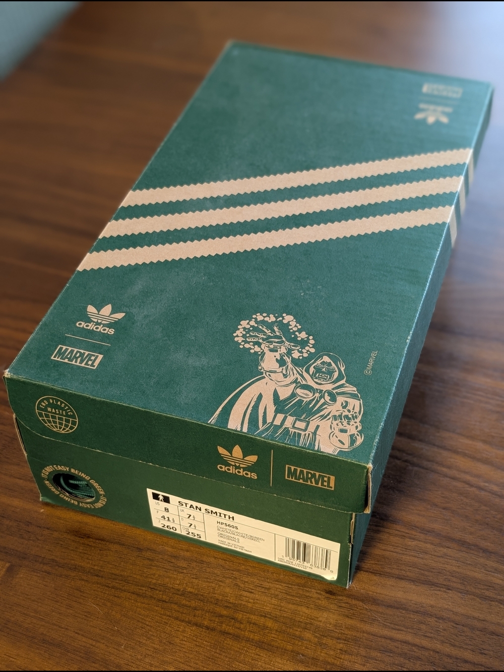 ADIDAS X MARVEL. DR DOOM  - Stan Smith Sneaker. BNIB